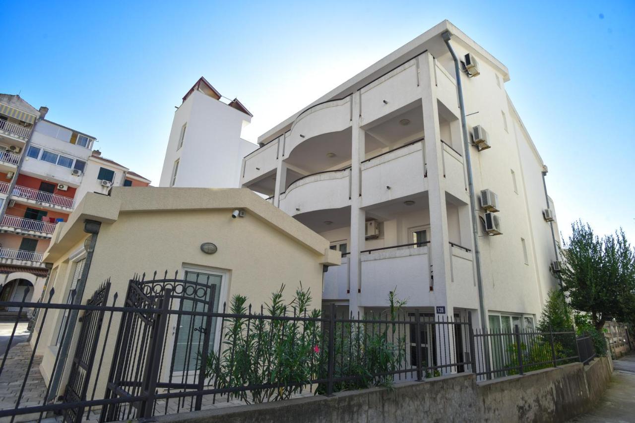Vila Idila Μπούντβα Εξωτερικό φωτογραφία